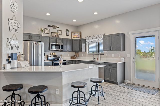 7414 E Glacier Park Court, Sahuarita, AZ 85629