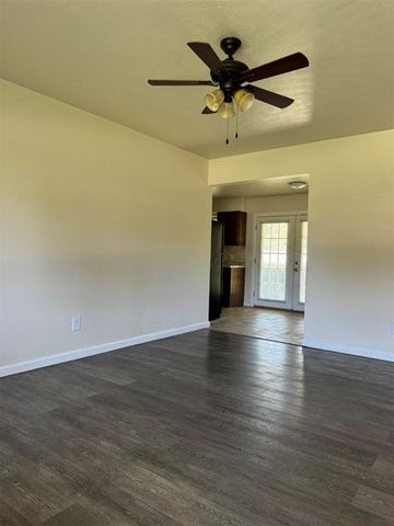 1309 Parkwoods Terrace, Oklahoma City, OK 73110