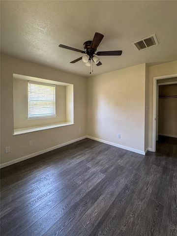 1309 Parkwoods Terrace, Oklahoma City, OK 73110