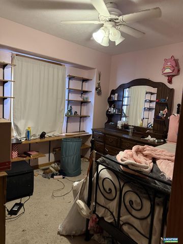 5921 NW 12 Street, Lincoln, NE 68521