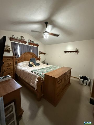 5921 NW 12 Street, Lincoln, NE 68521