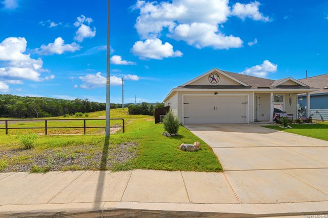 32026 SHRUBLAND DR, Bulverde, TX 78163