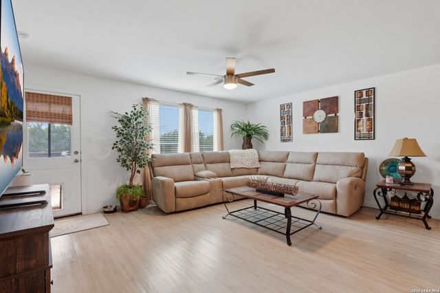 32026 SHRUBLAND DR, Bulverde, TX 78163