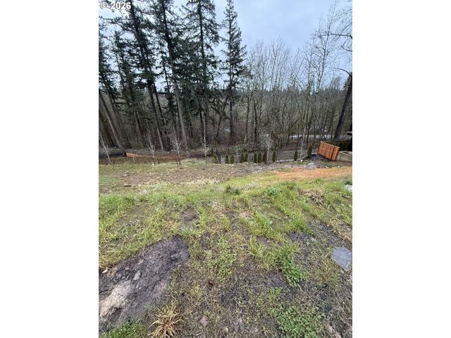 4992 PARK BLUFF Pl, Lake Oswego, OR 97035