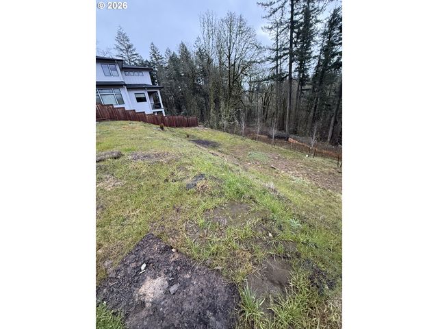 4992 PARK BLUFF Pl, Lake Oswego, OR 97035