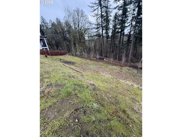 4992 PARK BLUFF Pl, Lake Oswego, OR 97035