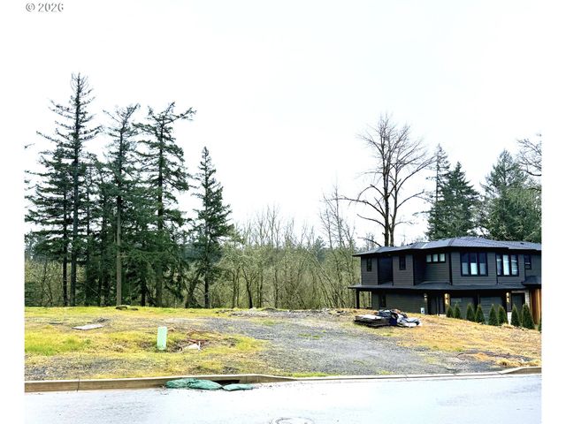 4992 PARK BLUFF Pl, Lake Oswego, OR 97035