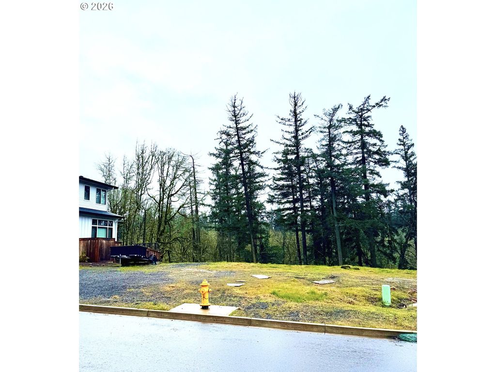 4992 PARK BLUFF Pl, Lake Oswego, OR 97035