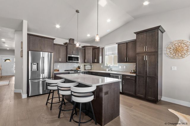 5008 CARLA DR, Cheyenne, WY 82009