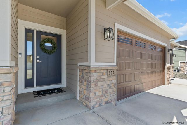 5008 CARLA DR, Cheyenne, WY 82009