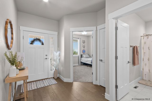 5008 CARLA DR, Cheyenne, WY 82009