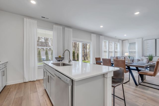 1321 Gentry Drive, Clarksville, TN 37043