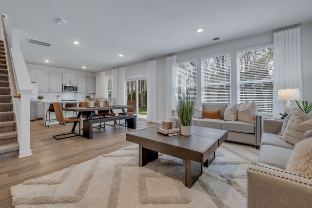 1321 Gentry Drive, Clarksville, TN 37043