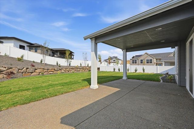 1316 S Manifold Rd, Spokane Valley, WA 99016