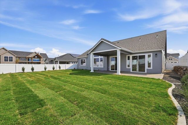 1316 S Manifold Rd, Spokane Valley, WA 99016