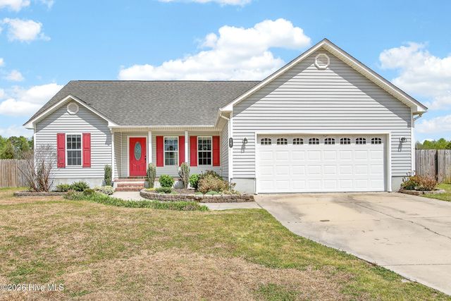 127 Killis Boulevard, Richlands, NC 28574