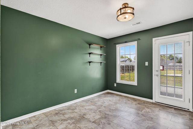 127 Killis Boulevard, Richlands, NC 28574