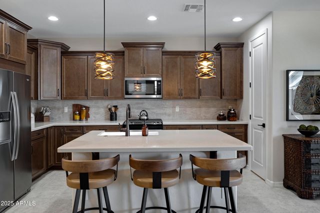 22476 E INDIANA Avenue, Queen Creek, AZ 85142