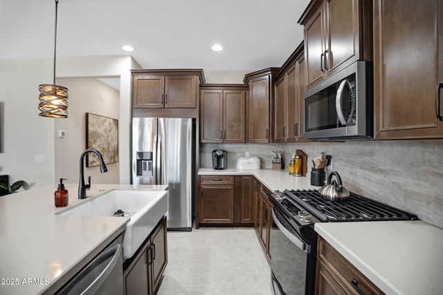 22476 E INDIANA Avenue, Queen Creek, AZ 85142