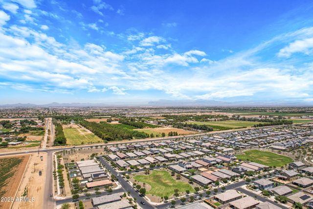 22476 E INDIANA Avenue, Queen Creek, AZ 85142