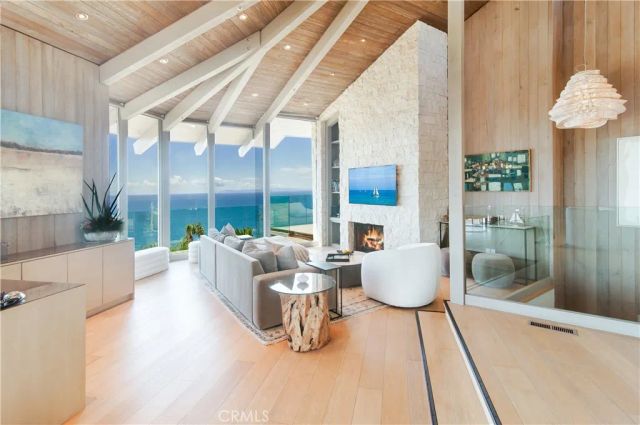 709 Kendall Drive, Laguna Beach, CA 92651