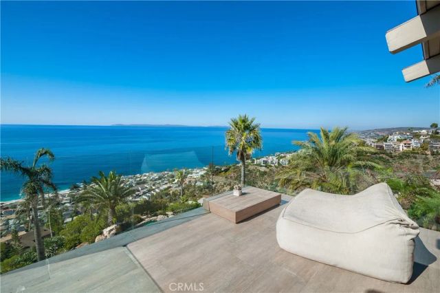 709 Kendall Drive, Laguna Beach, CA 92651