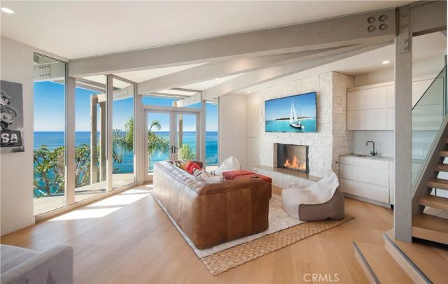 709 Kendall Drive, Laguna Beach, CA 92651