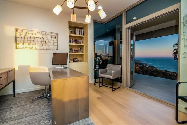 709 Kendall Drive, Laguna Beach, CA 92651