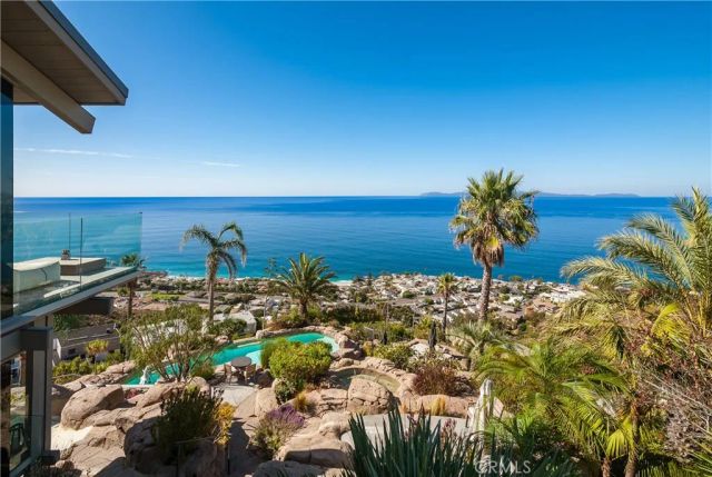 709 Kendall Drive, Laguna Beach, CA 92651
