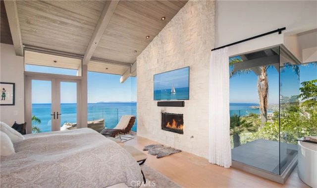 709 Kendall Drive, Laguna Beach, CA 92651