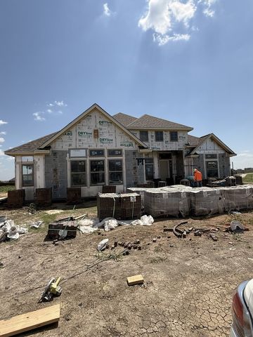113 Swan Lake Drive, Waxahachie, TX 75165