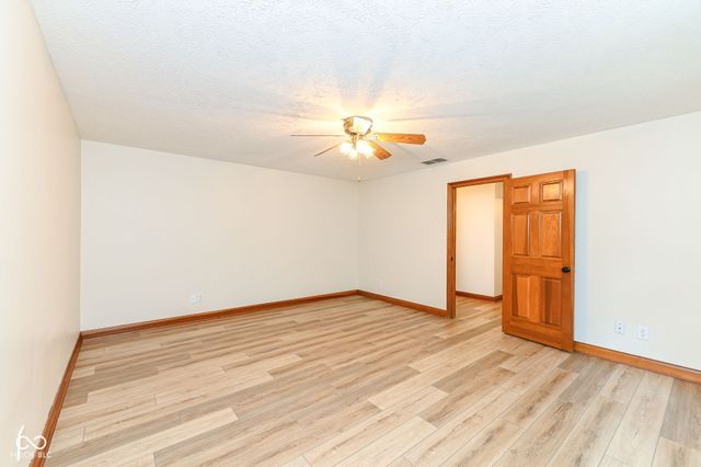 7929 Beechwood Farms, Avon, IN 46123