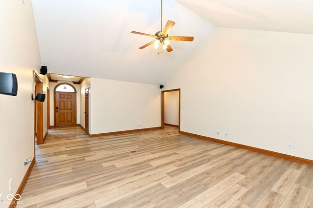 7929 Beechwood Farms, Avon, IN 46123