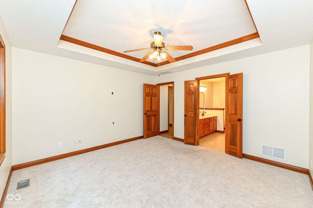 7929 Beechwood Farms, Avon, IN 46123