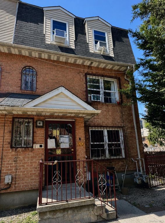 320 E 184TH Street, Bronx, NY 10458 — photo 2