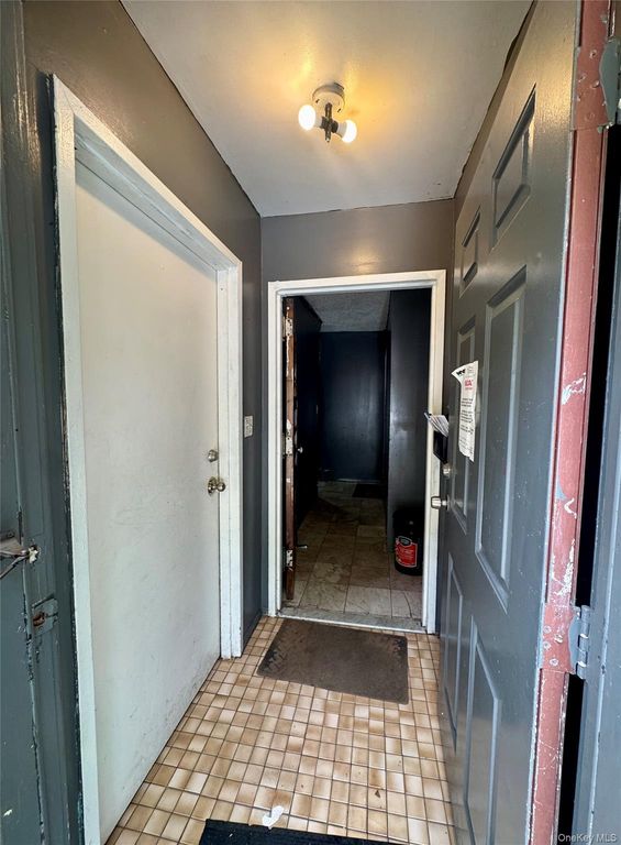 320 E 184TH Street, Bronx, NY 10458 — photo 5