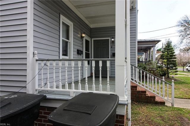 121 Broad ST, Portsmouth, VA 23707