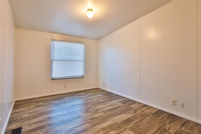 140 Blessing LN, San Marcos, TX 78666