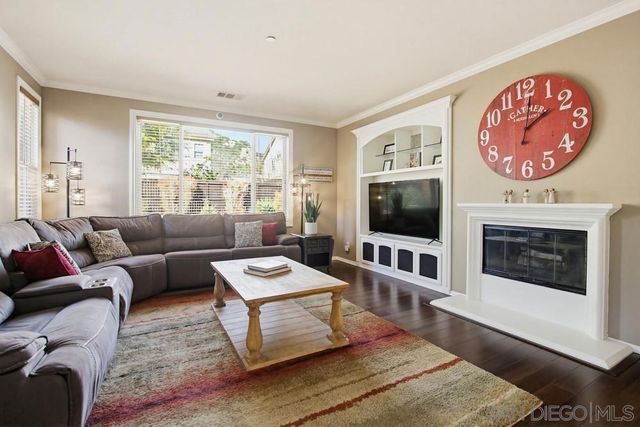 2954 Rangpur Ct, Escondido, CA 92027