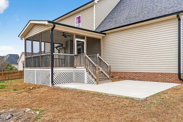 34 Summer Ridge Court, Willow Spring, NC 27592