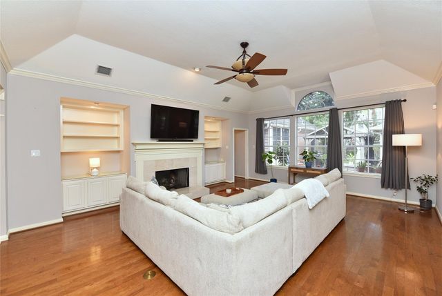 1531 Quiet Trail, Sugar Land, TX 77479