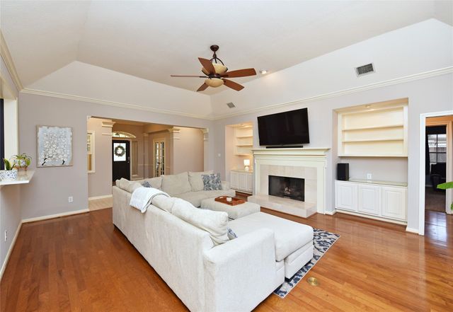 1531 Quiet Trail, Sugar Land, TX 77479