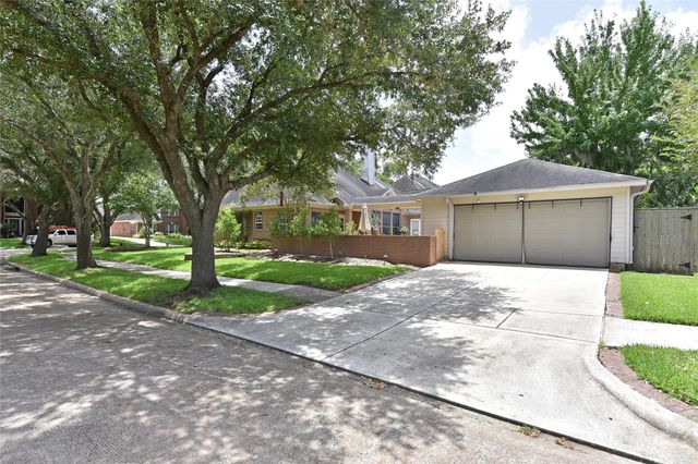 1531 Quiet Trail, Sugar Land, TX 77479