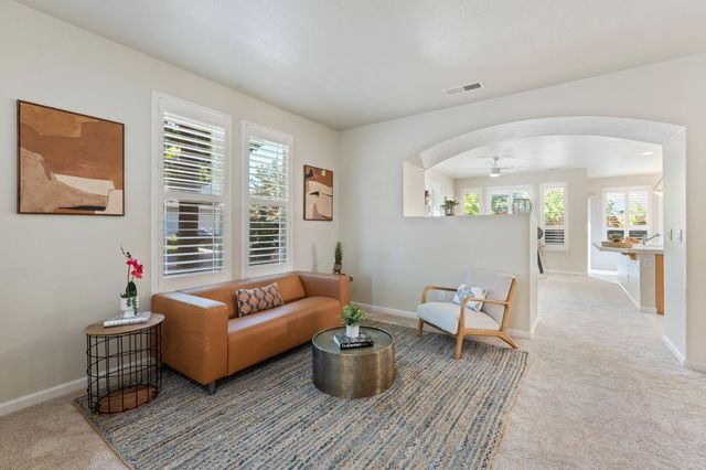 5 Adkinson Ct, Sacramento, CA 95835