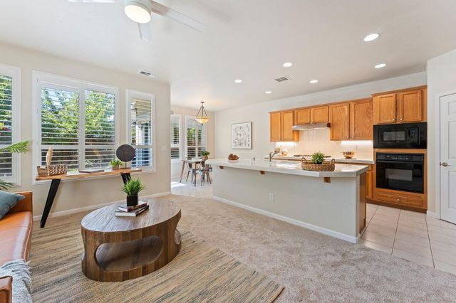 5 Adkinson Ct, Sacramento, CA 95835