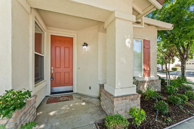 5 Adkinson Ct, Sacramento, CA 95835