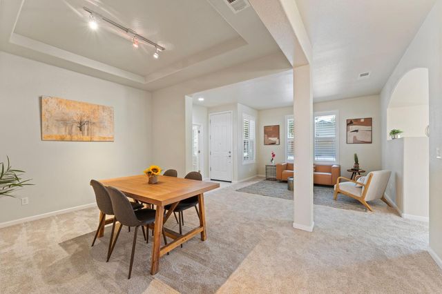 5 Adkinson Ct, Sacramento, CA 95835
