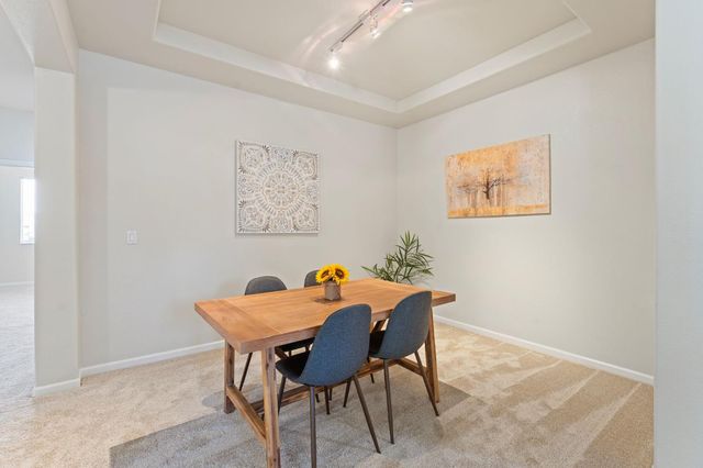 5 Adkinson Ct, Sacramento, CA 95835