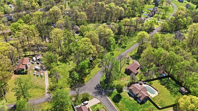 18a Lookout Drive, Columbia, TN 38401