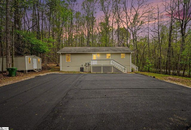 468 Holden Drive, Westminster, SC 29693